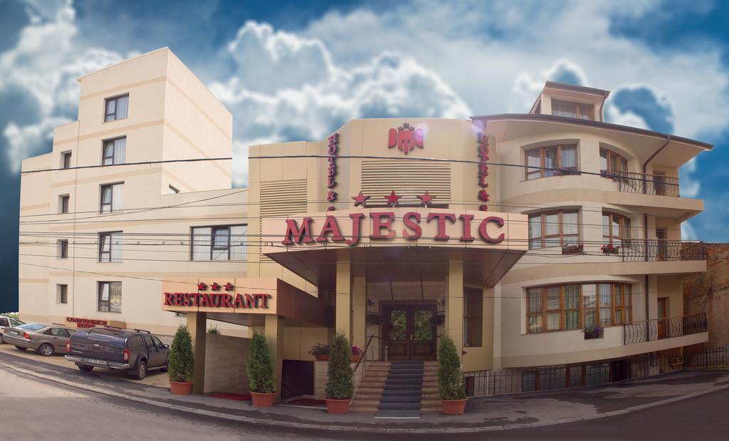 Hotel Majestic Iasi Exterior foto
